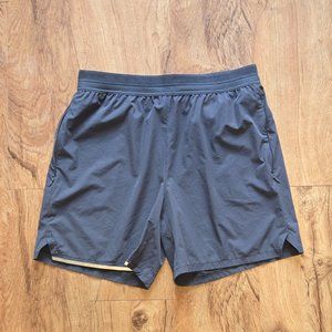 Alphalete Men's Studio Short 6" - LARGE
